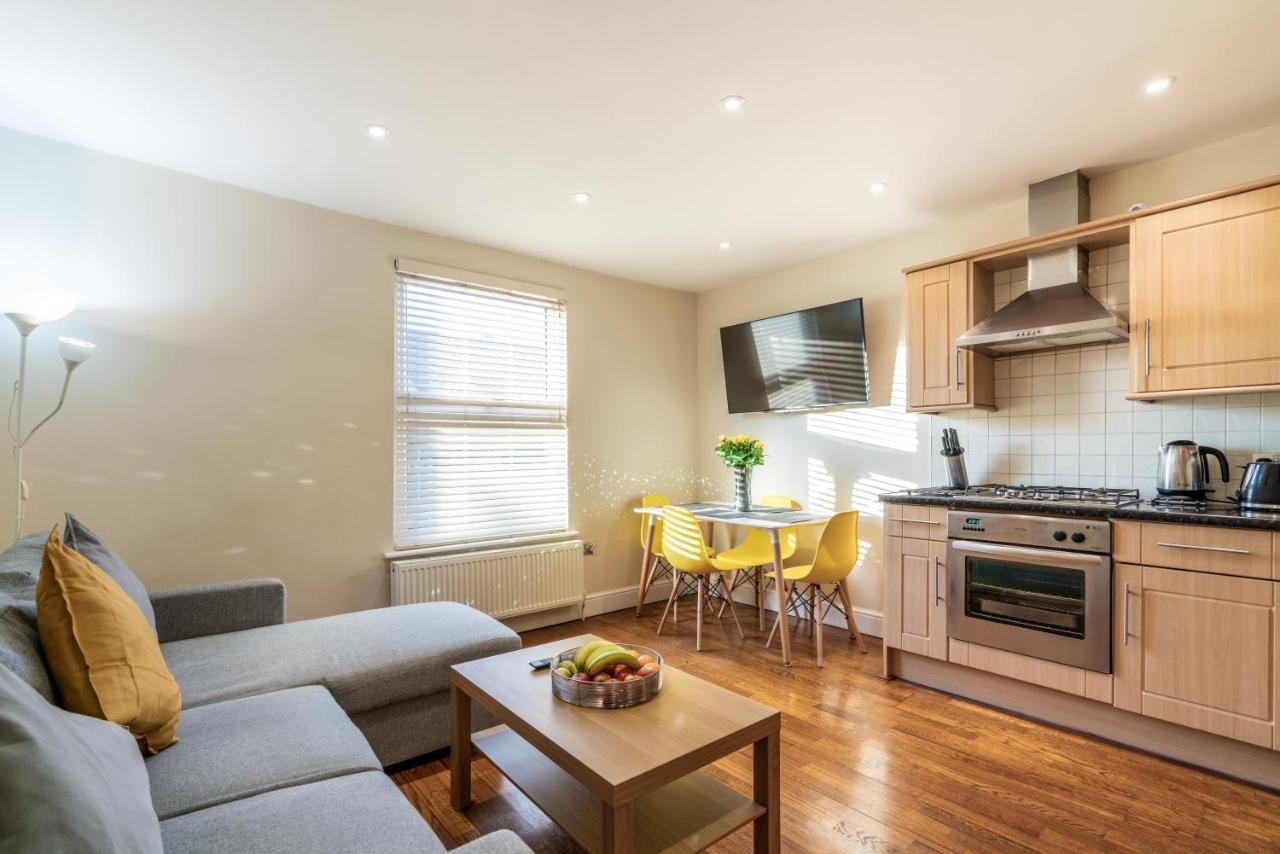 One Bedroom Flat In Bush Hill Park Enfield Εξωτερικό φωτογραφία