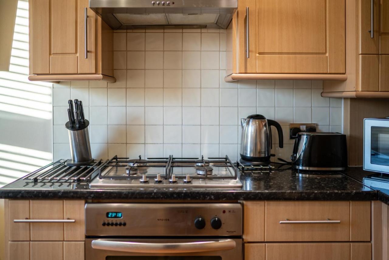 One Bedroom Flat In Bush Hill Park Enfield Εξωτερικό φωτογραφία