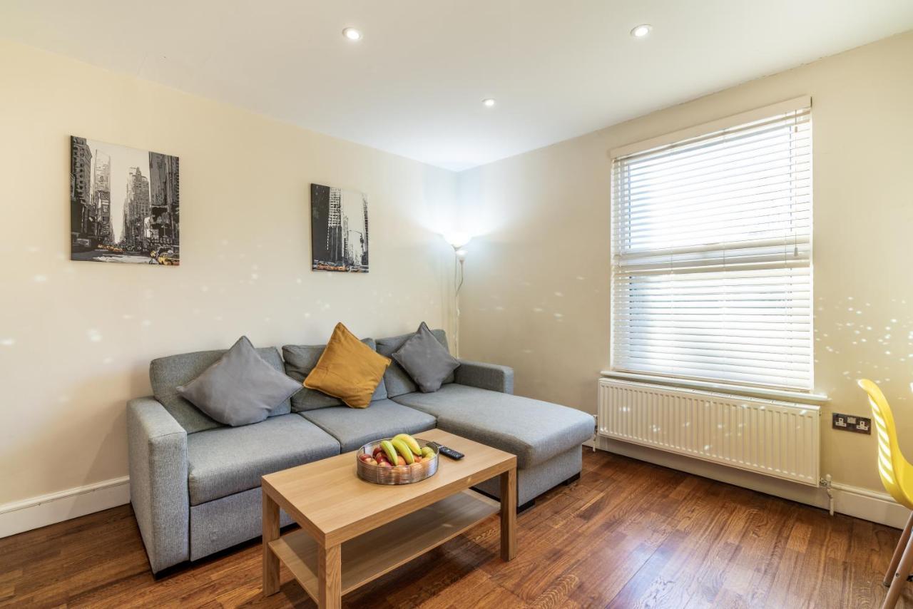 One Bedroom Flat In Bush Hill Park Enfield Εξωτερικό φωτογραφία
