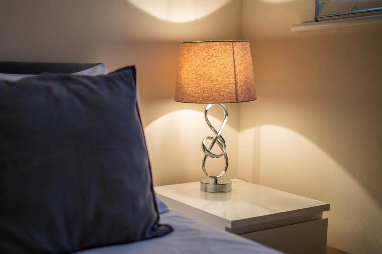 One Bedroom Flat In Bush Hill Park Enfield Εξωτερικό φωτογραφία