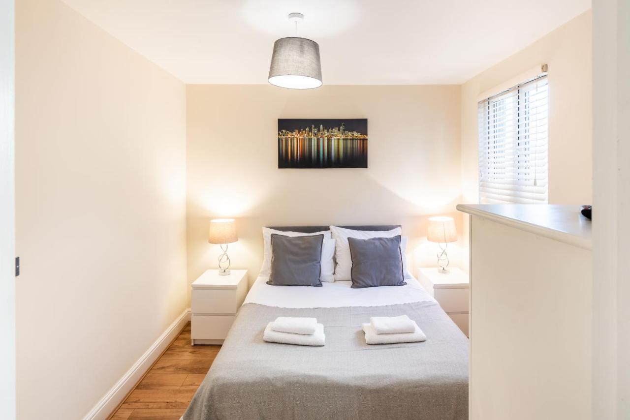 One Bedroom Flat In Bush Hill Park Enfield Εξωτερικό φωτογραφία